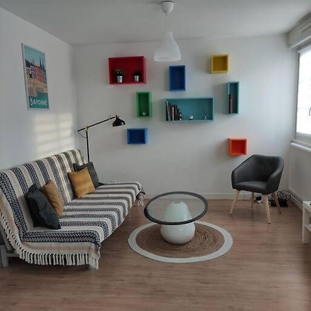 Bayonne Appartement 3 Etoiles A 5 Min De La Gare Байон Екстериор снимка
